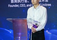 宇树机器人G1表演格斗！王兴兴最新透露：一直用AI写代码，大多数成功率超90%